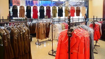 阿福阿福嫂陪你一起买衣服,全场50元起,买个衣服还能看明星